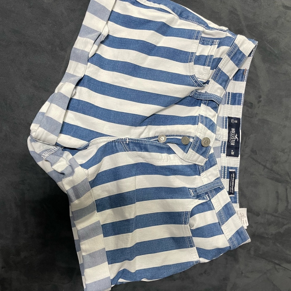 Hollister shorts